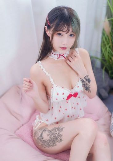 亚洲第一页夜_4K动漫在线观看